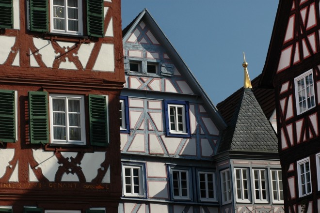 Fachwerkhäuser in der Mosbacher Altstadt (Foto: Tim Krieger)